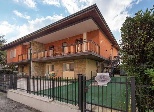 B&B Villa Montreux Rimini Ngoại thất bức ảnh